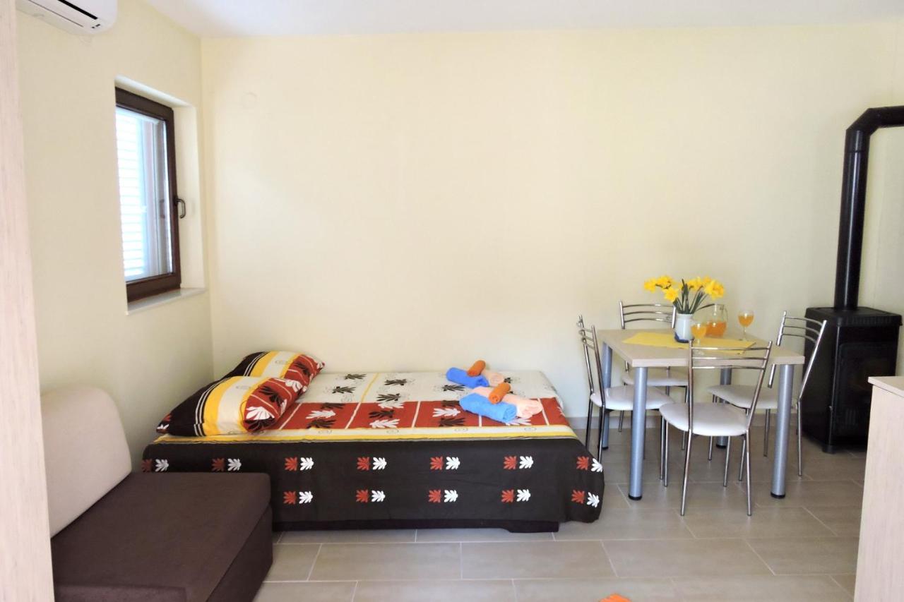 Apartments By The Sea Veli Rat, Dugi Otok - 436 Екстериор снимка